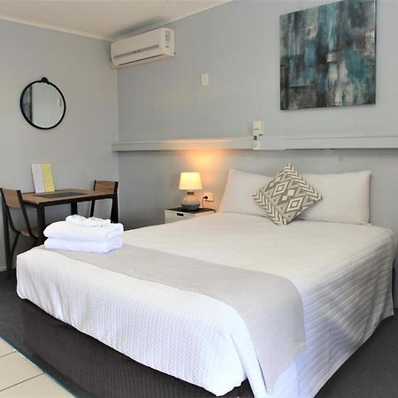 Charm City Motel Bundaberg Ngoại thất bức ảnh