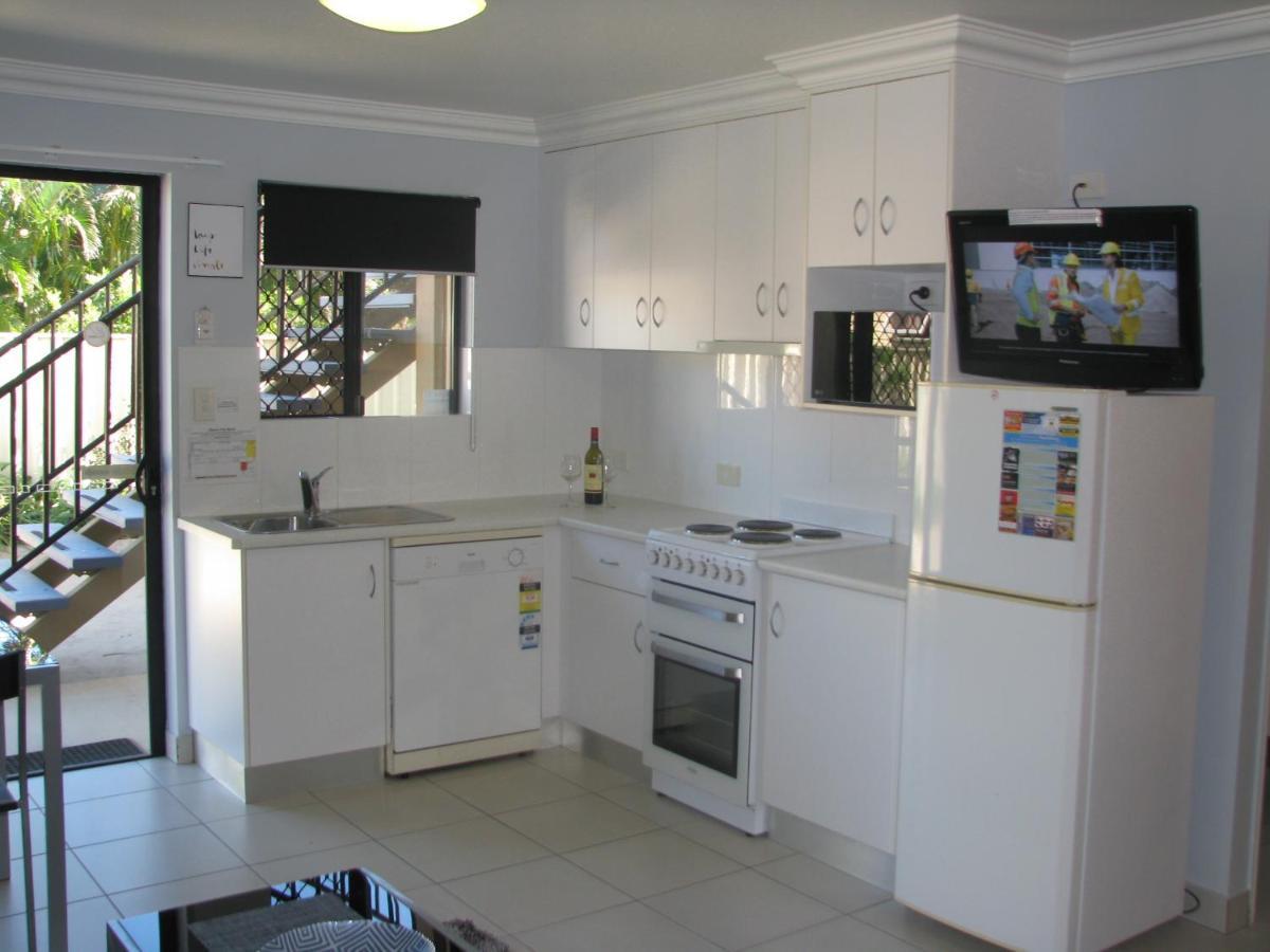 Charm City Motel Bundaberg Ngoại thất bức ảnh