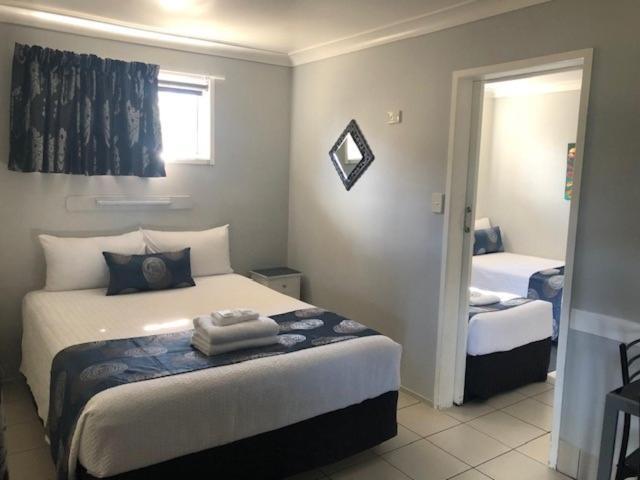 Charm City Motel Bundaberg Ngoại thất bức ảnh