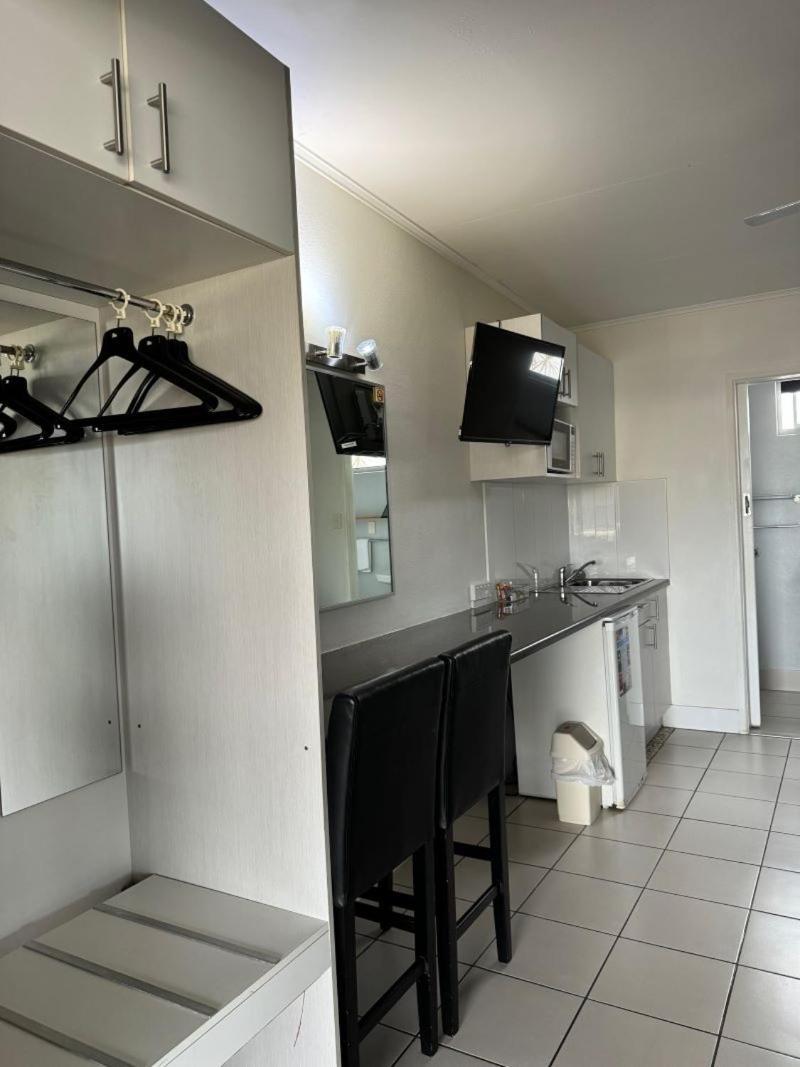 Charm City Motel Bundaberg Ngoại thất bức ảnh