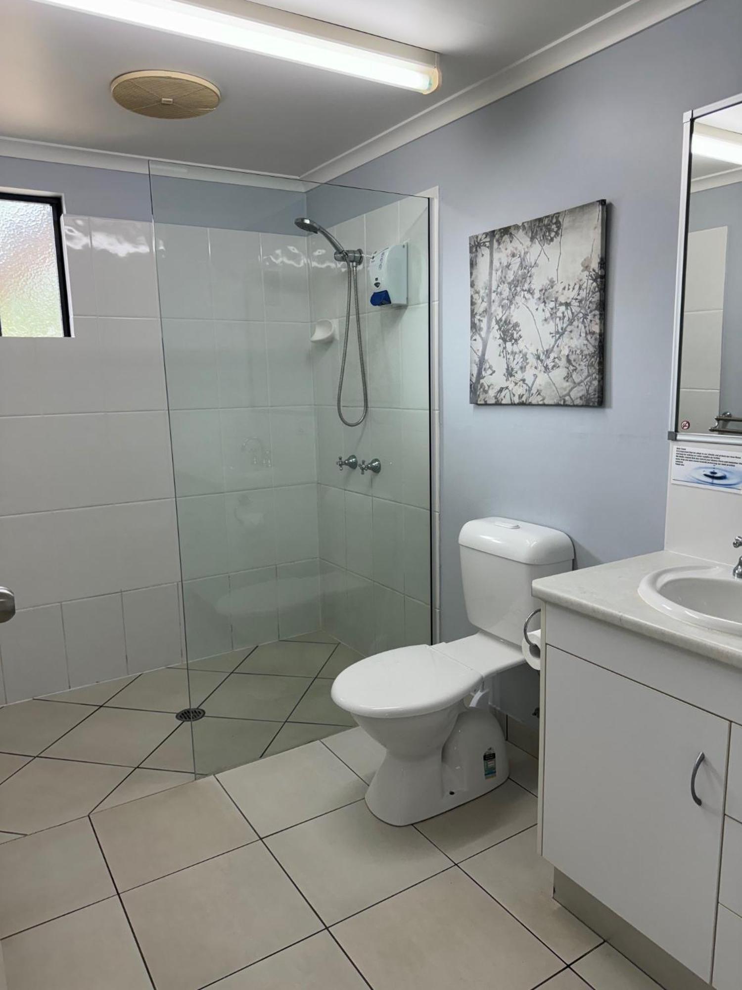Charm City Motel Bundaberg Ngoại thất bức ảnh