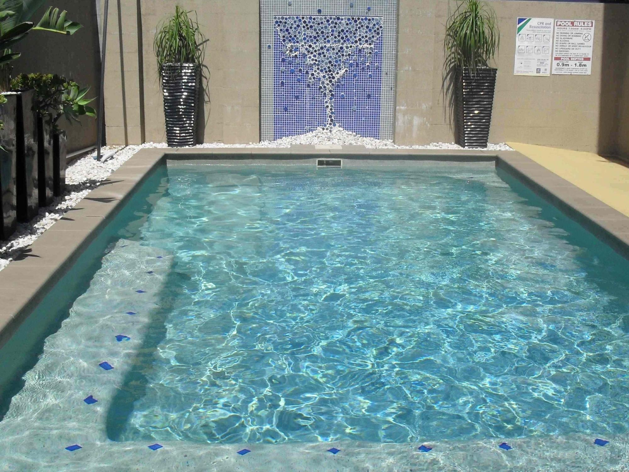 Charm City Motel Bundaberg Ngoại thất bức ảnh